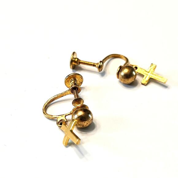 Divine Gold: Screw Back Cross Earrings - Picture 5 of 11